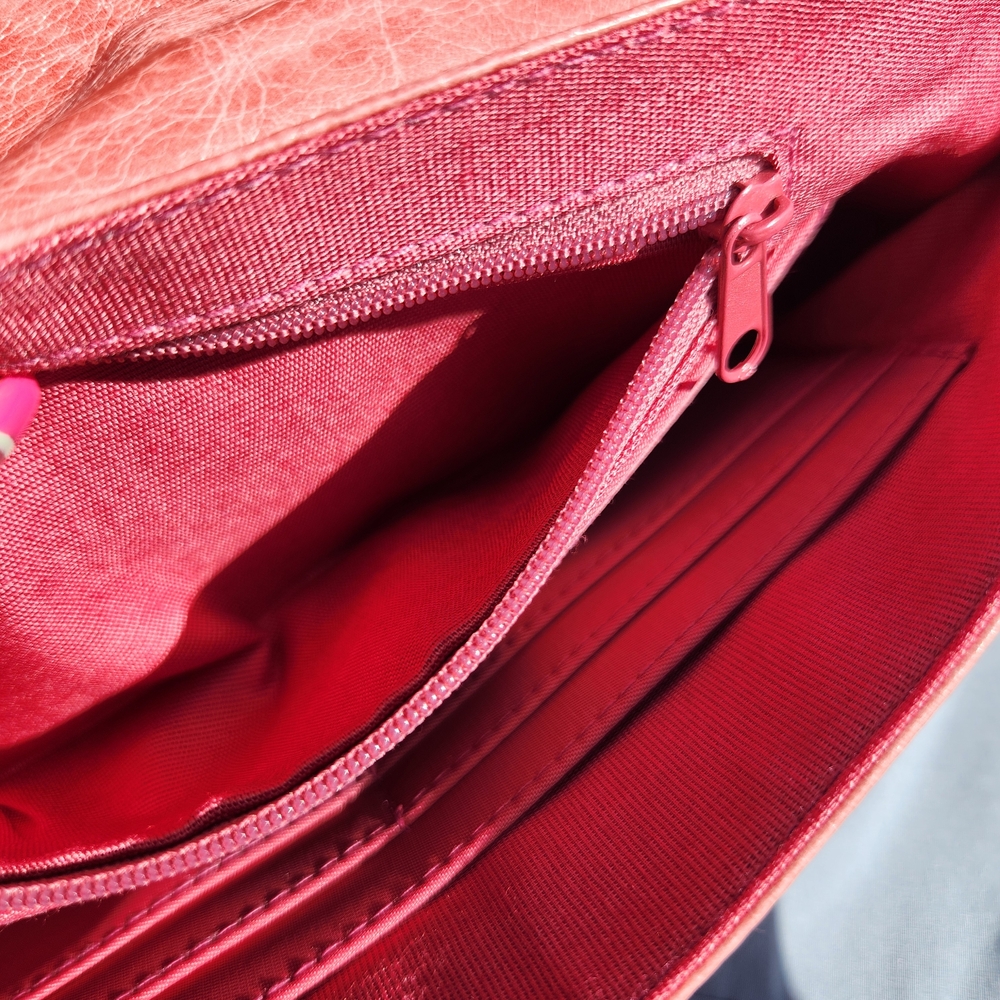 HOBO Pink Leather Wristlet Clutch with Buckle - Picture 5 of 7